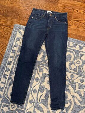 LOFT Women’s Skinny Jeans 28 / 6